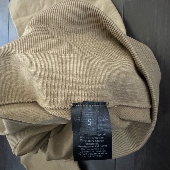 Alphalete amplify in size small - Picture 3 of 3